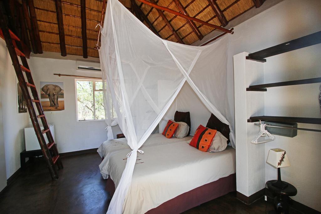 Normann Safari Bush Lodge Phalaborwa Exterior photo