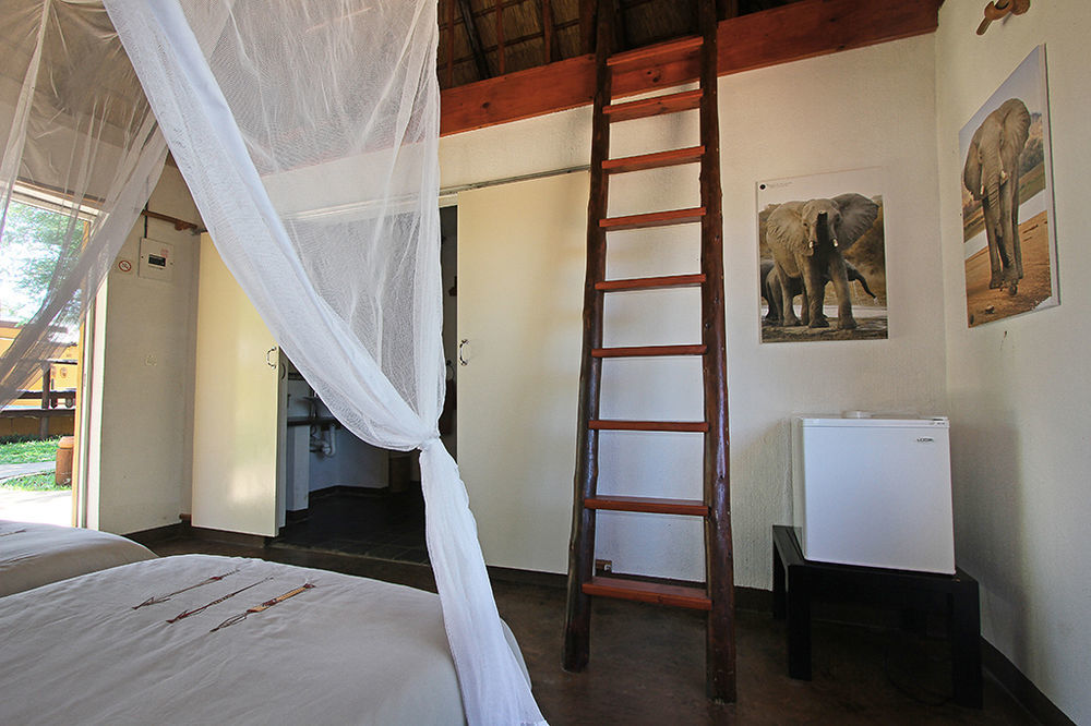 Normann Safari Bush Lodge Phalaborwa Exterior photo